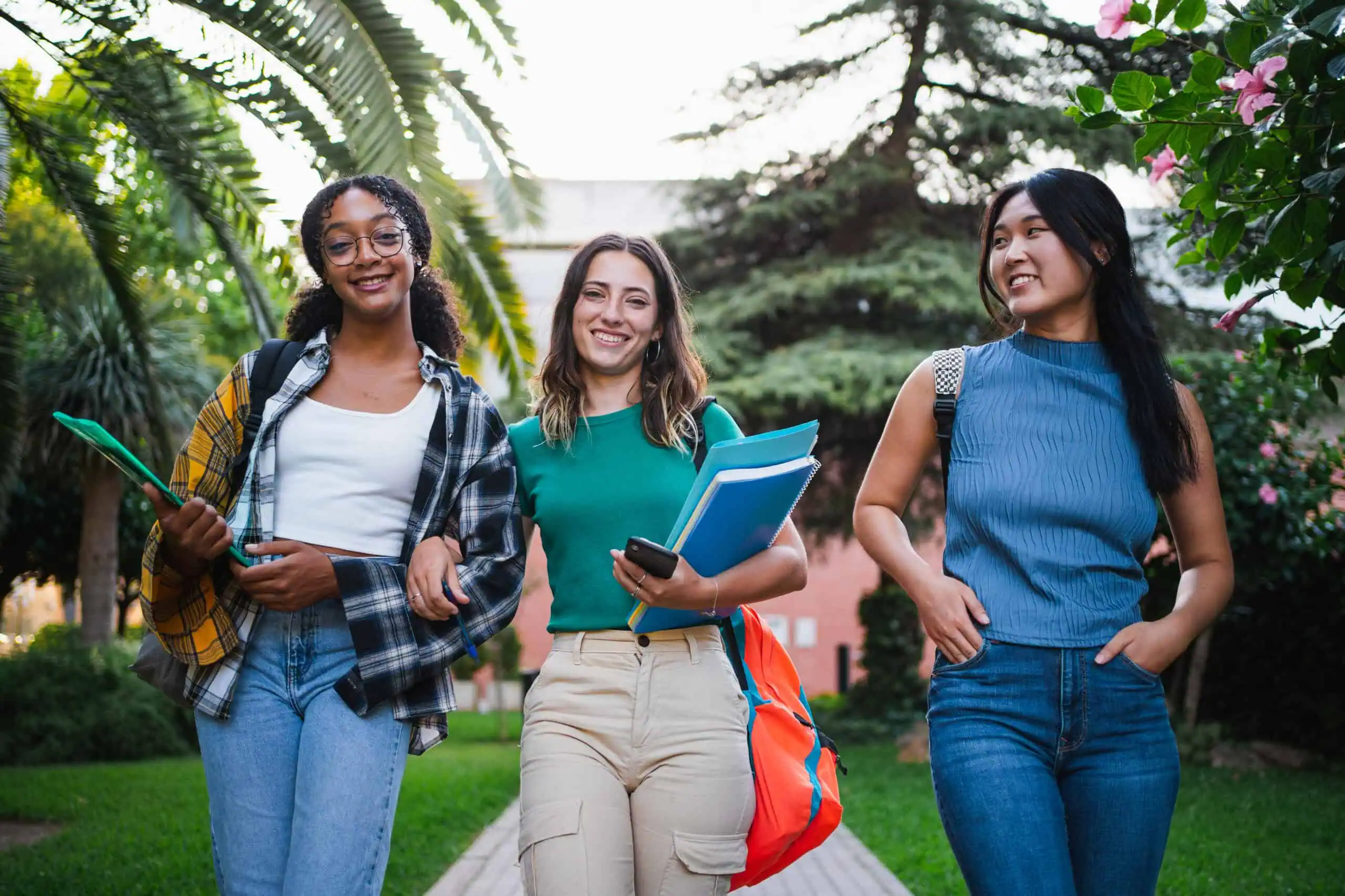 Women's mental health treatment for students near UC Riverside